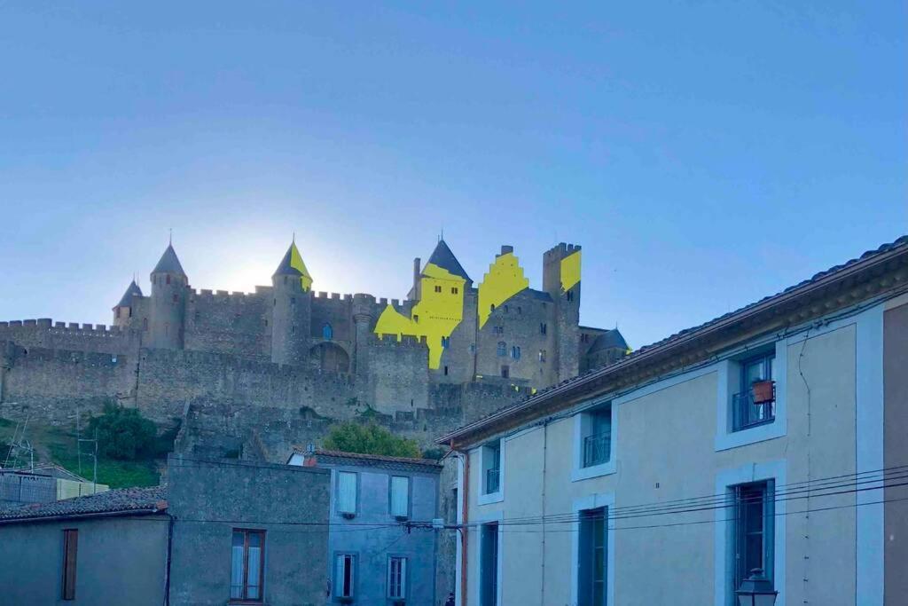 Le Templier Vue Cite Pied Cite Medievale Neuf Carcassonne Bagian luar foto